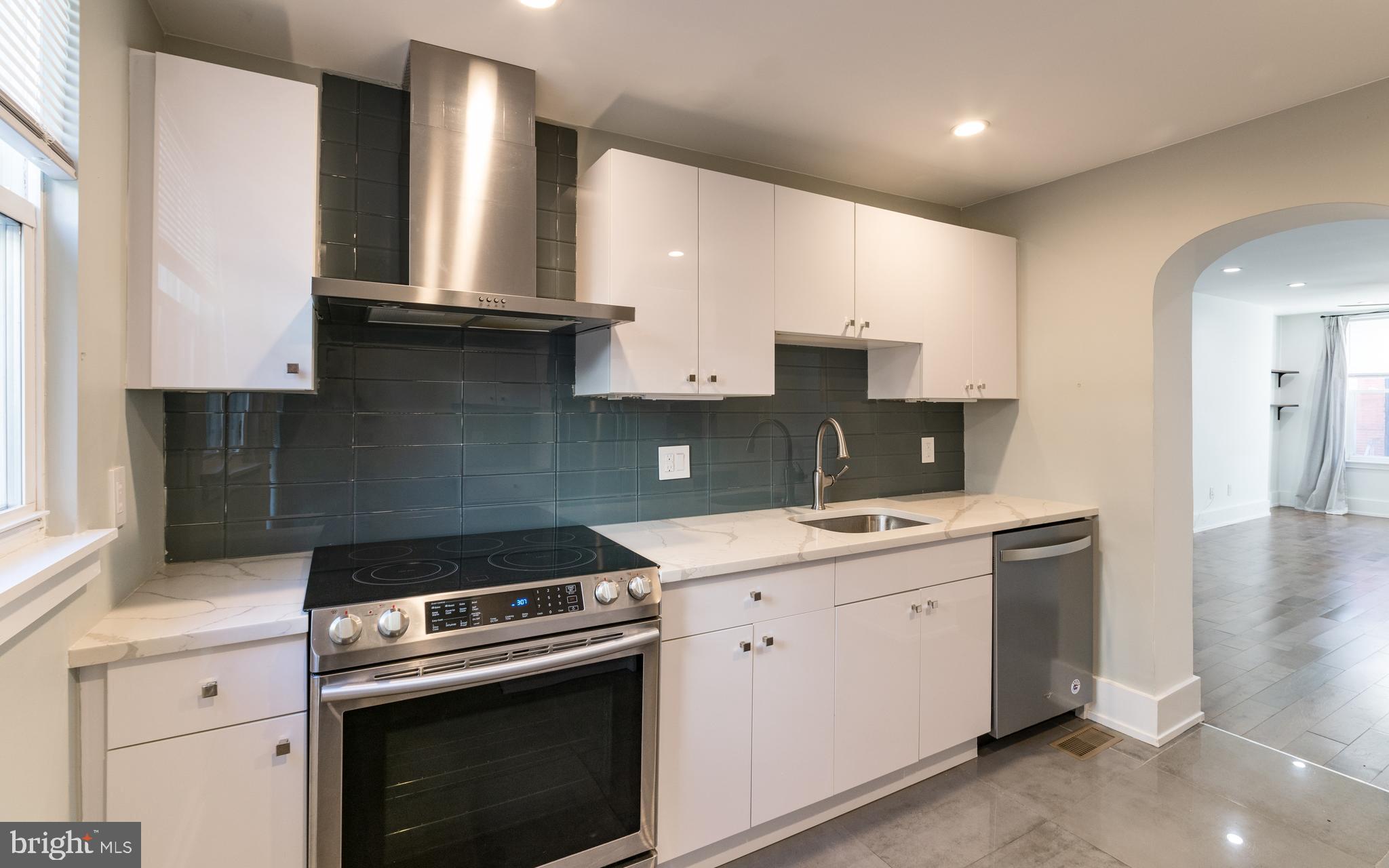 POINT BREEZE - Residential Lease