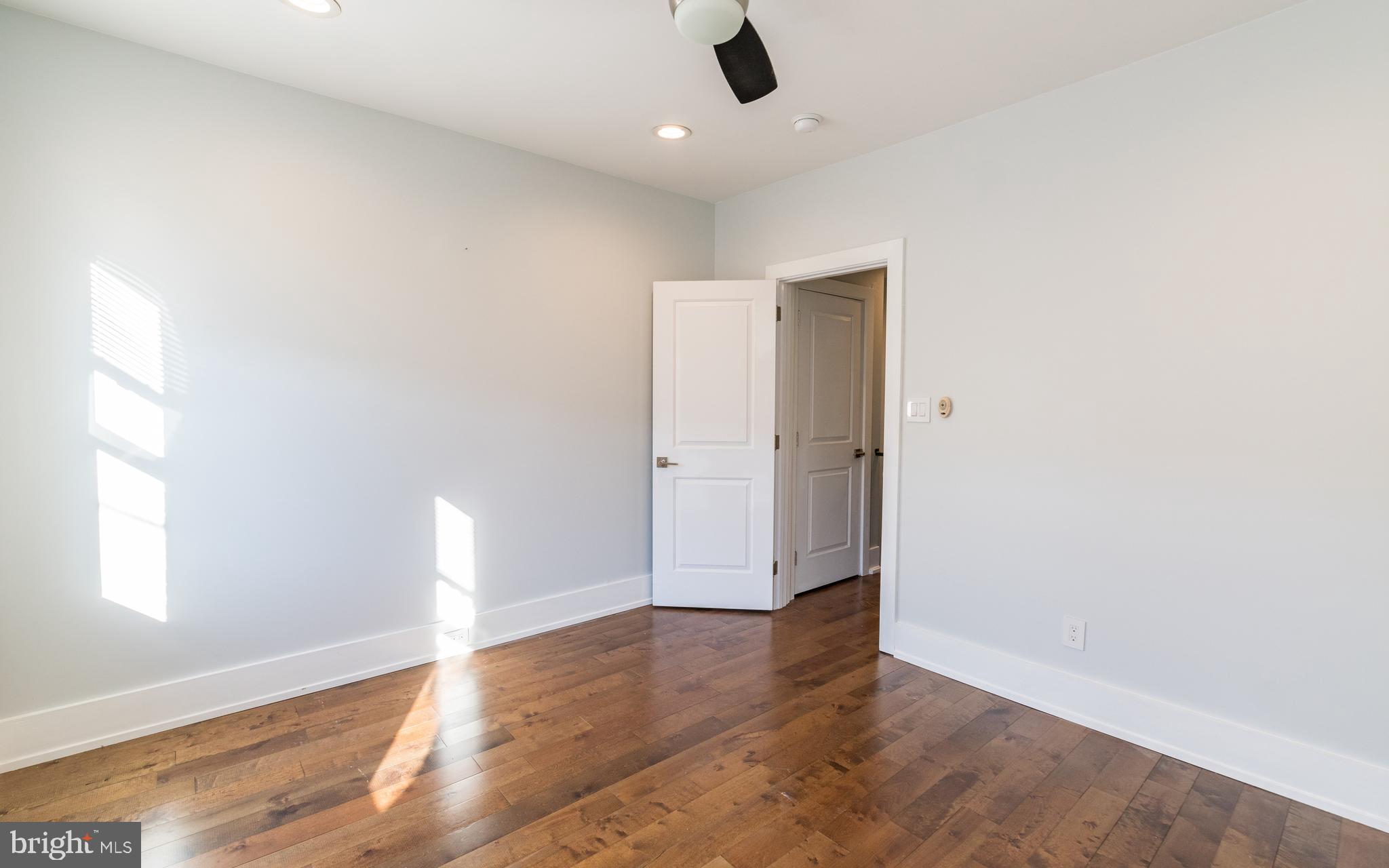 POINT BREEZE - Residential Lease