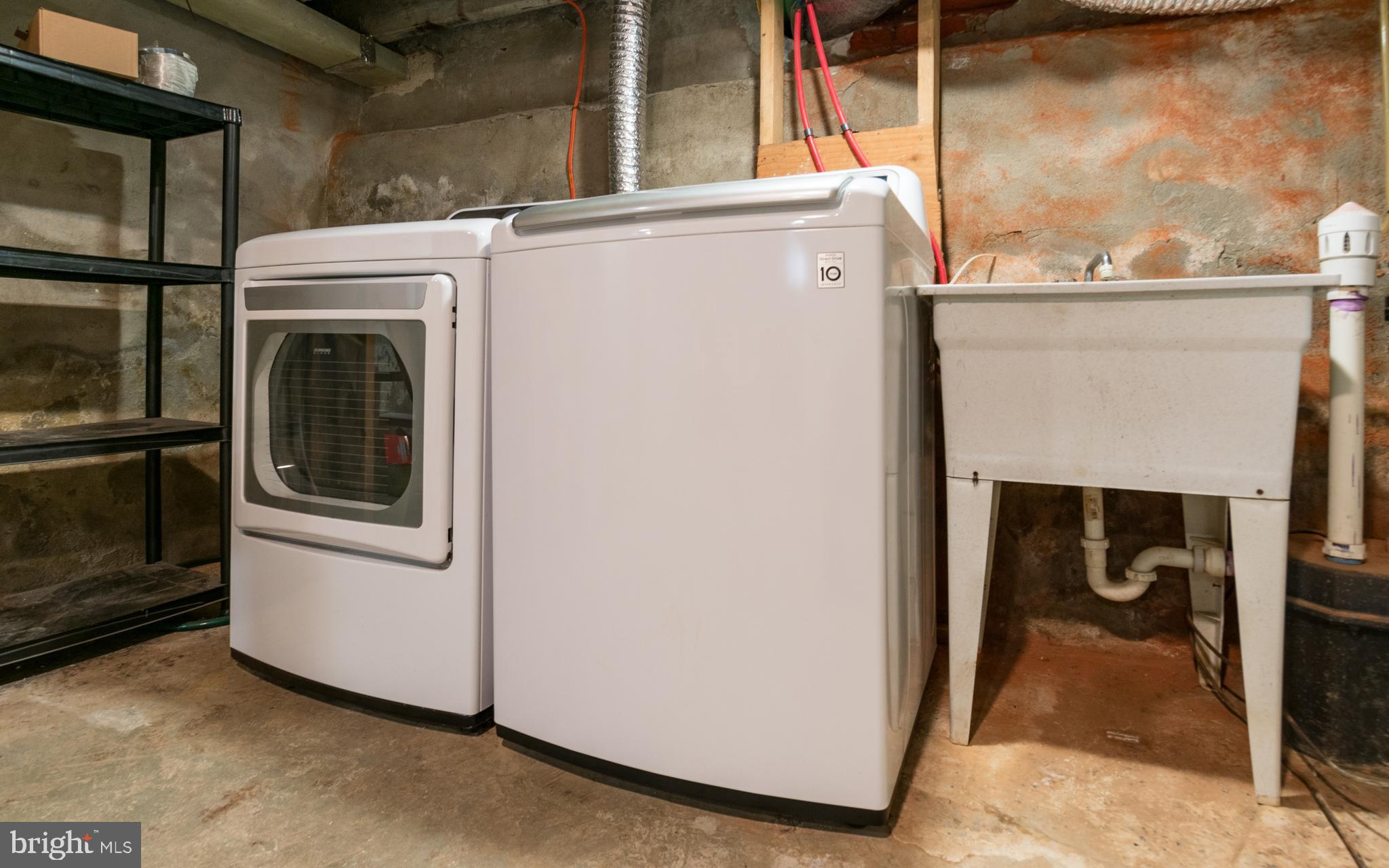 POINT BREEZE - Residential Lease