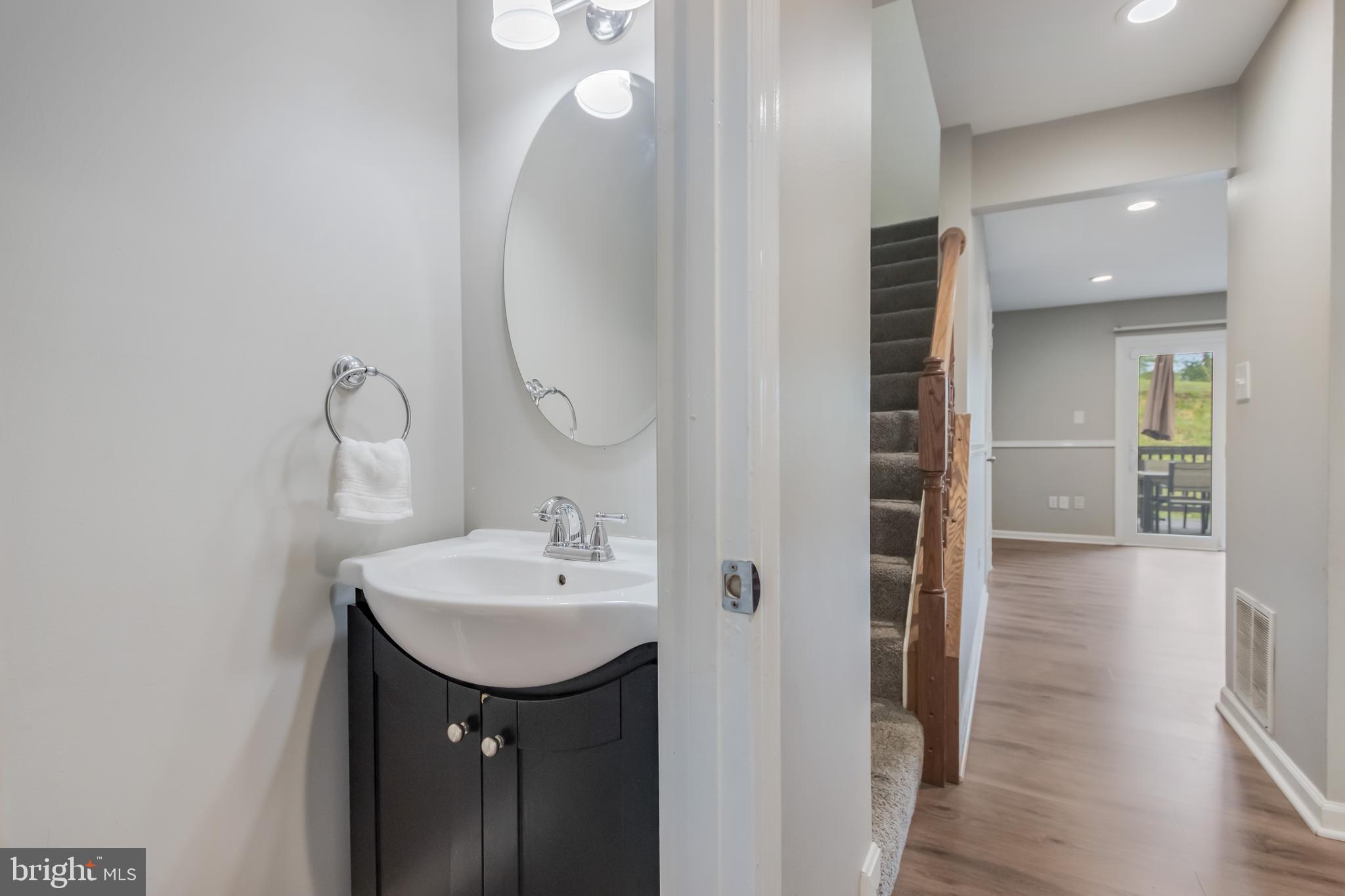 KINGS RANSOM CONDO - Residential