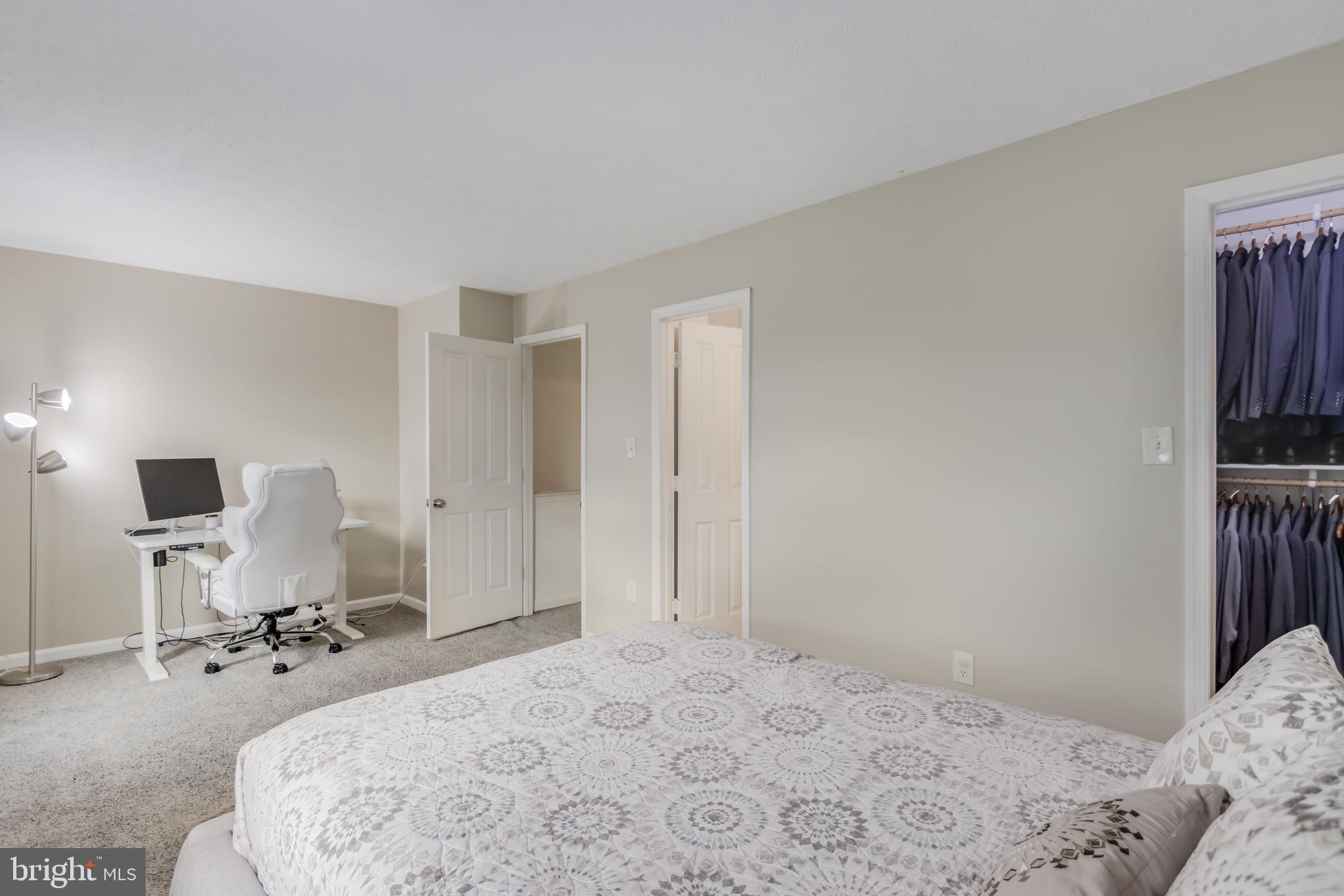 KINGS RANSOM CONDO - Residential