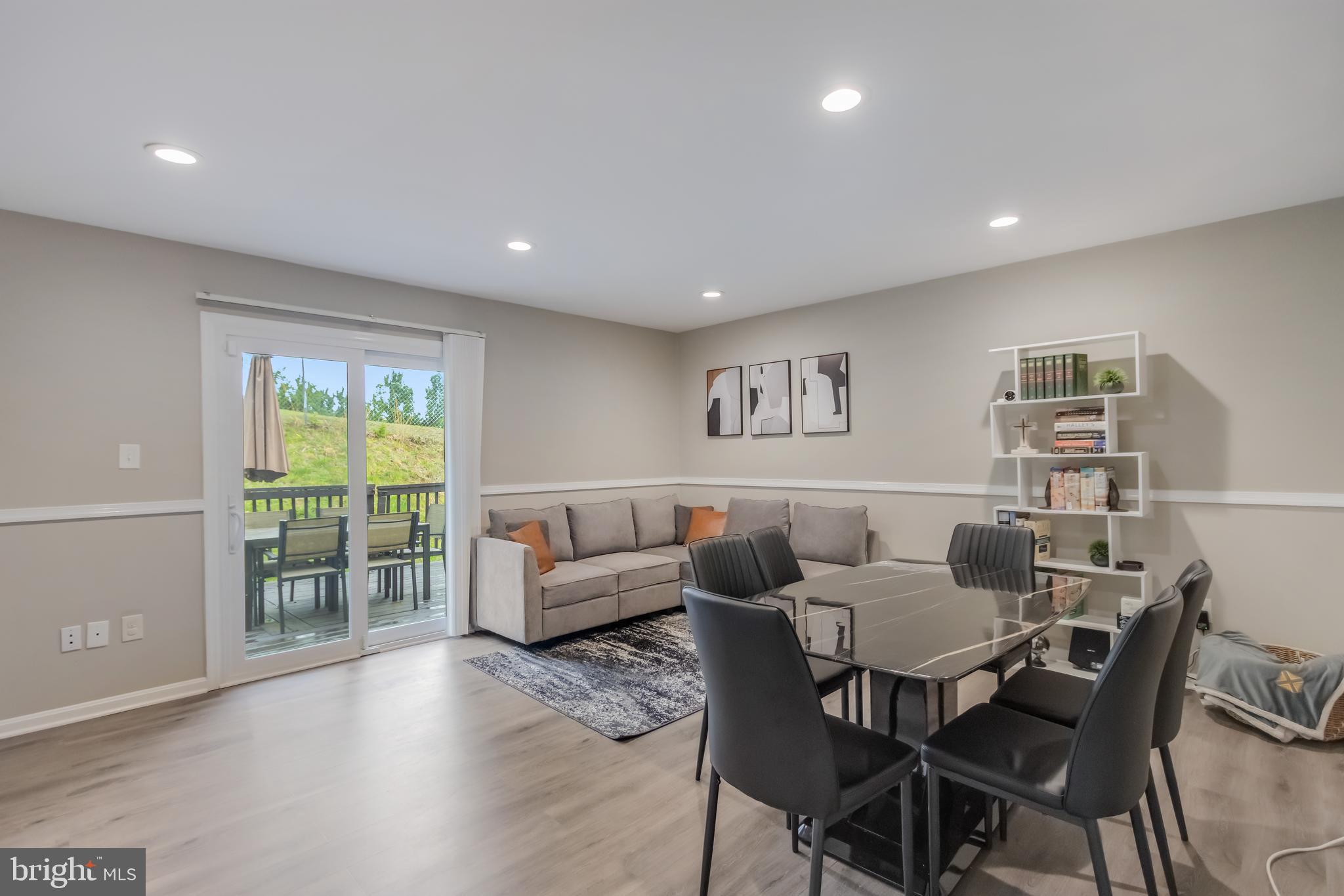 KINGS RANSOM CONDO - Residential