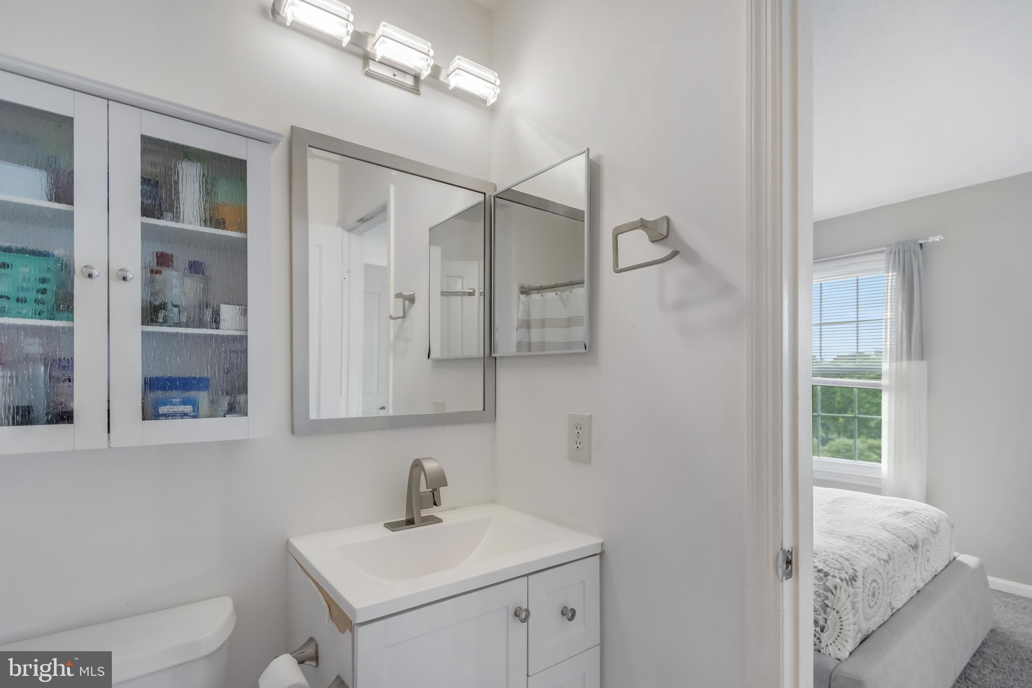 KINGS RANSOM CONDO - Residential