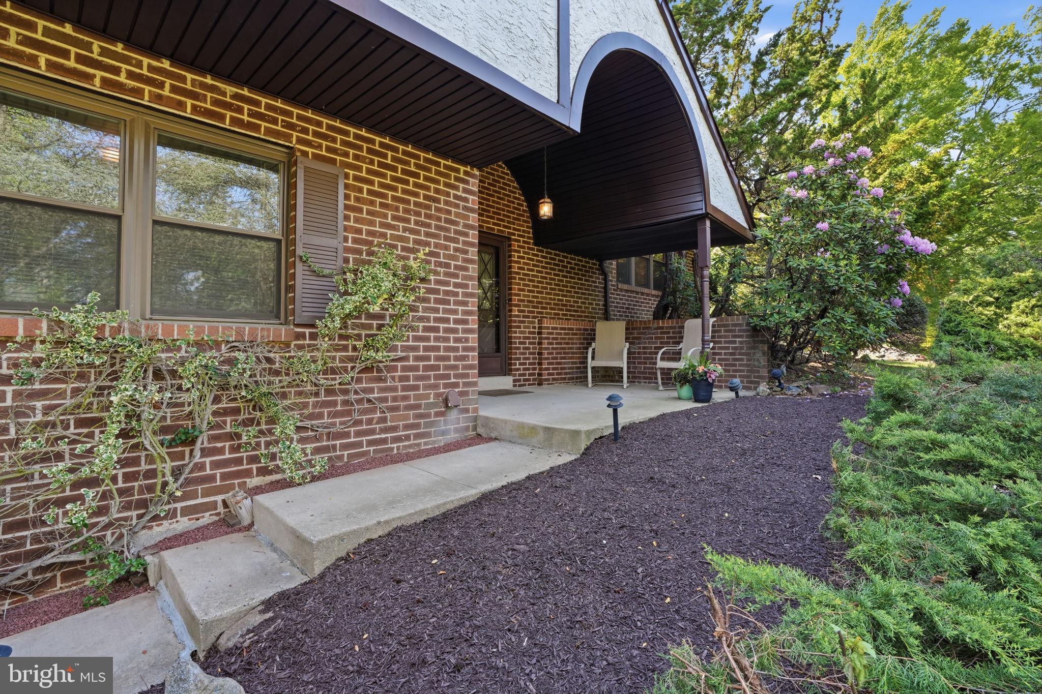 718 BRIDGEVIEW ROAD