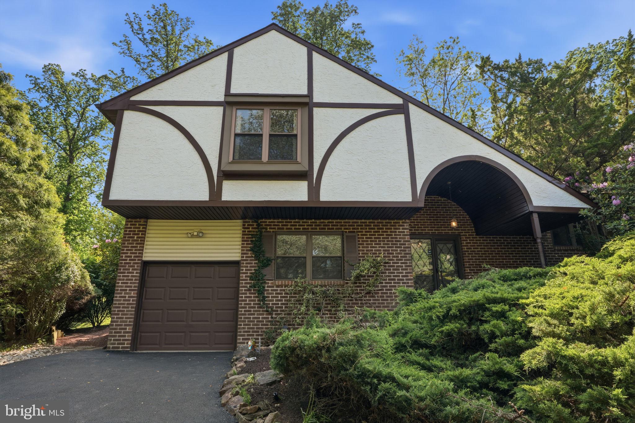 718 BRIDGEVIEW ROAD