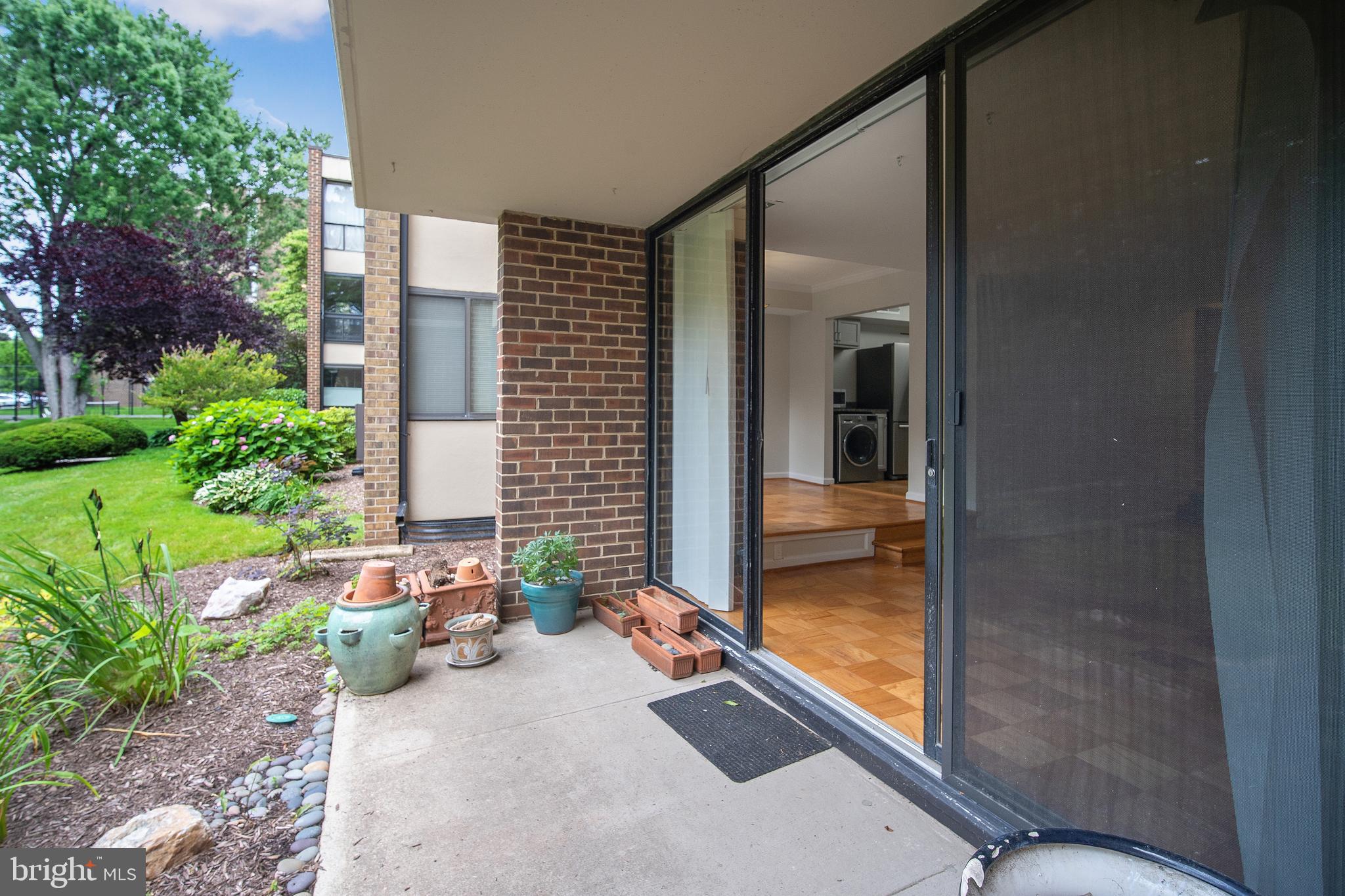 AMERICANA FINMARK - Residential