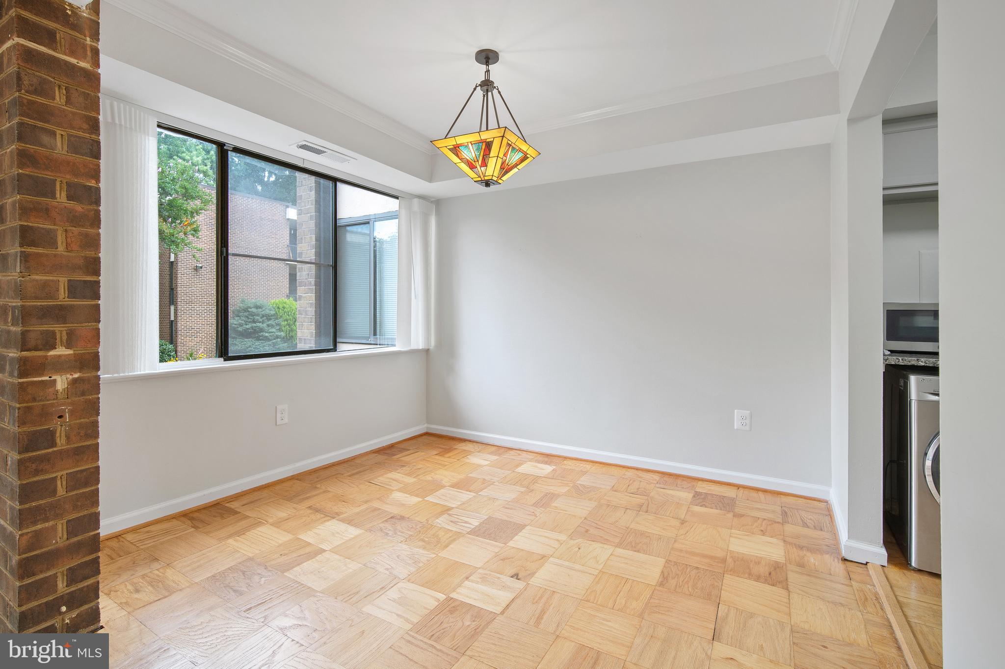 AMERICANA FINMARK - Residential