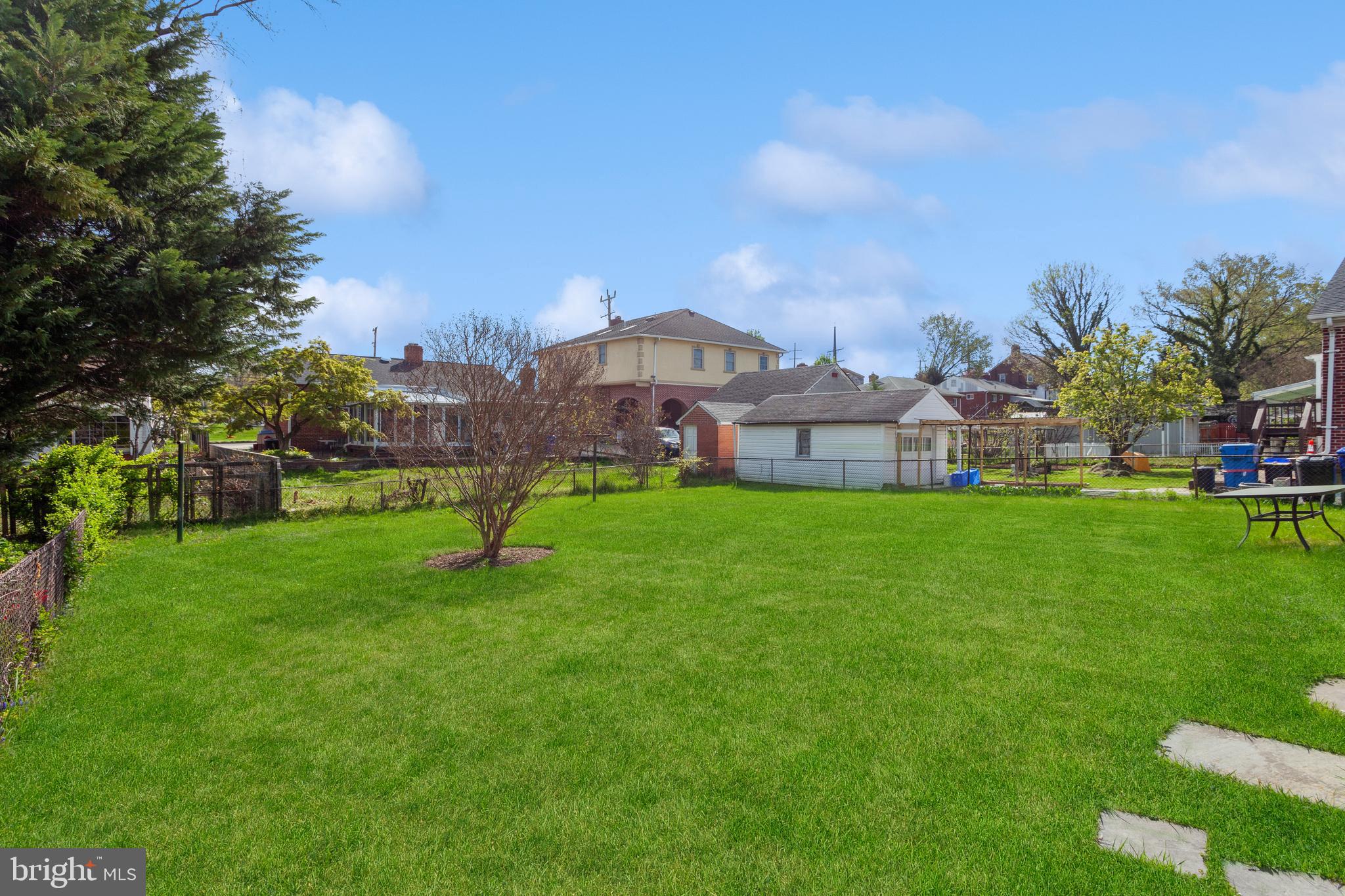 CARROLL KNOLLS - Residential