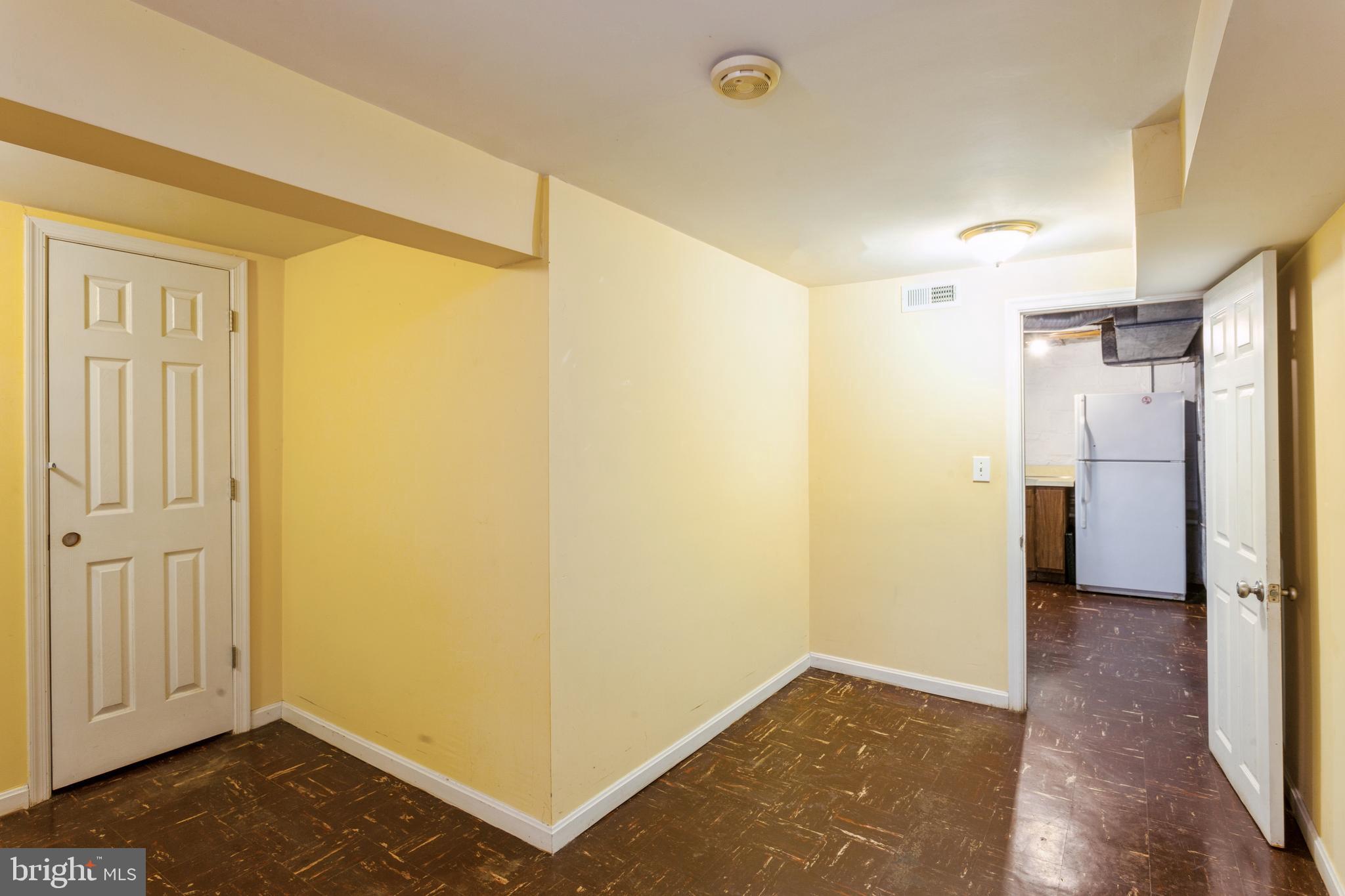 CARROLL KNOLLS - Residential