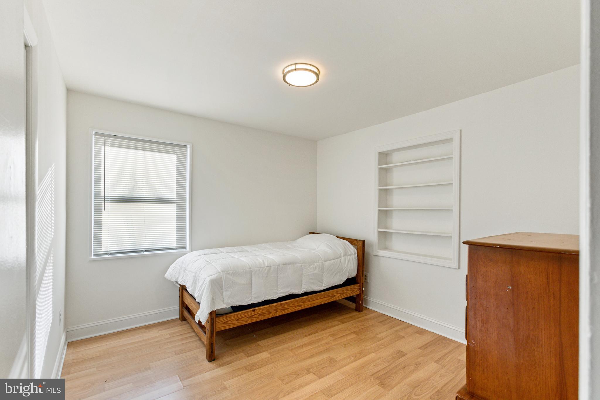 BRISTOW - Residential