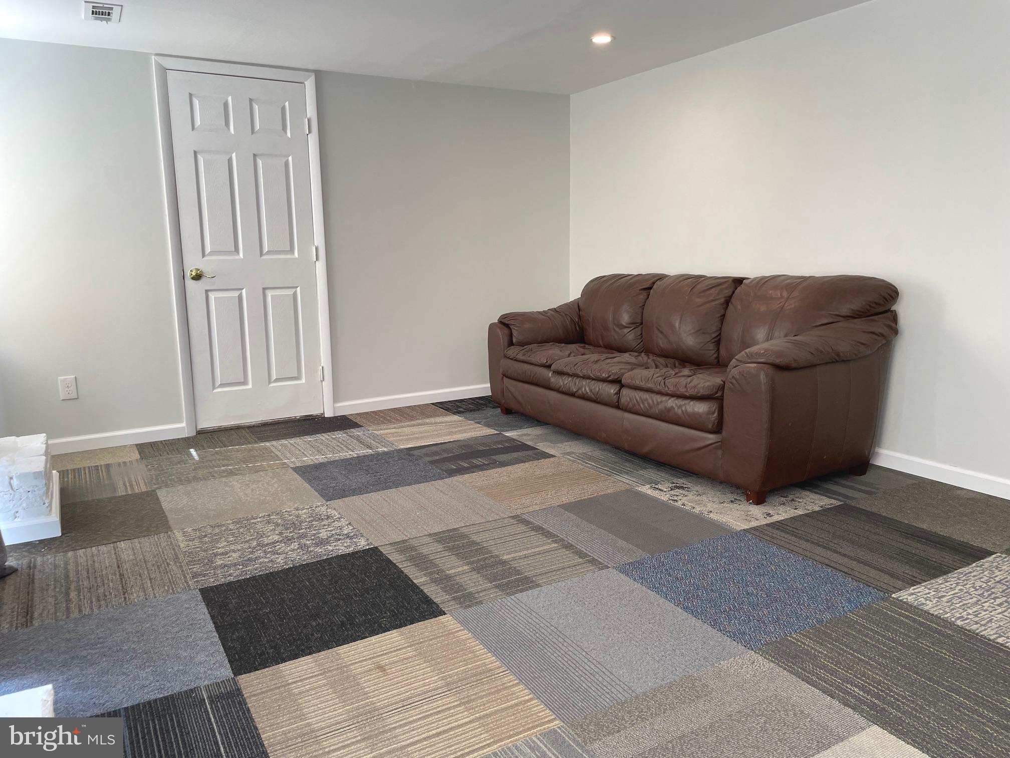 BRISTOW - Residential