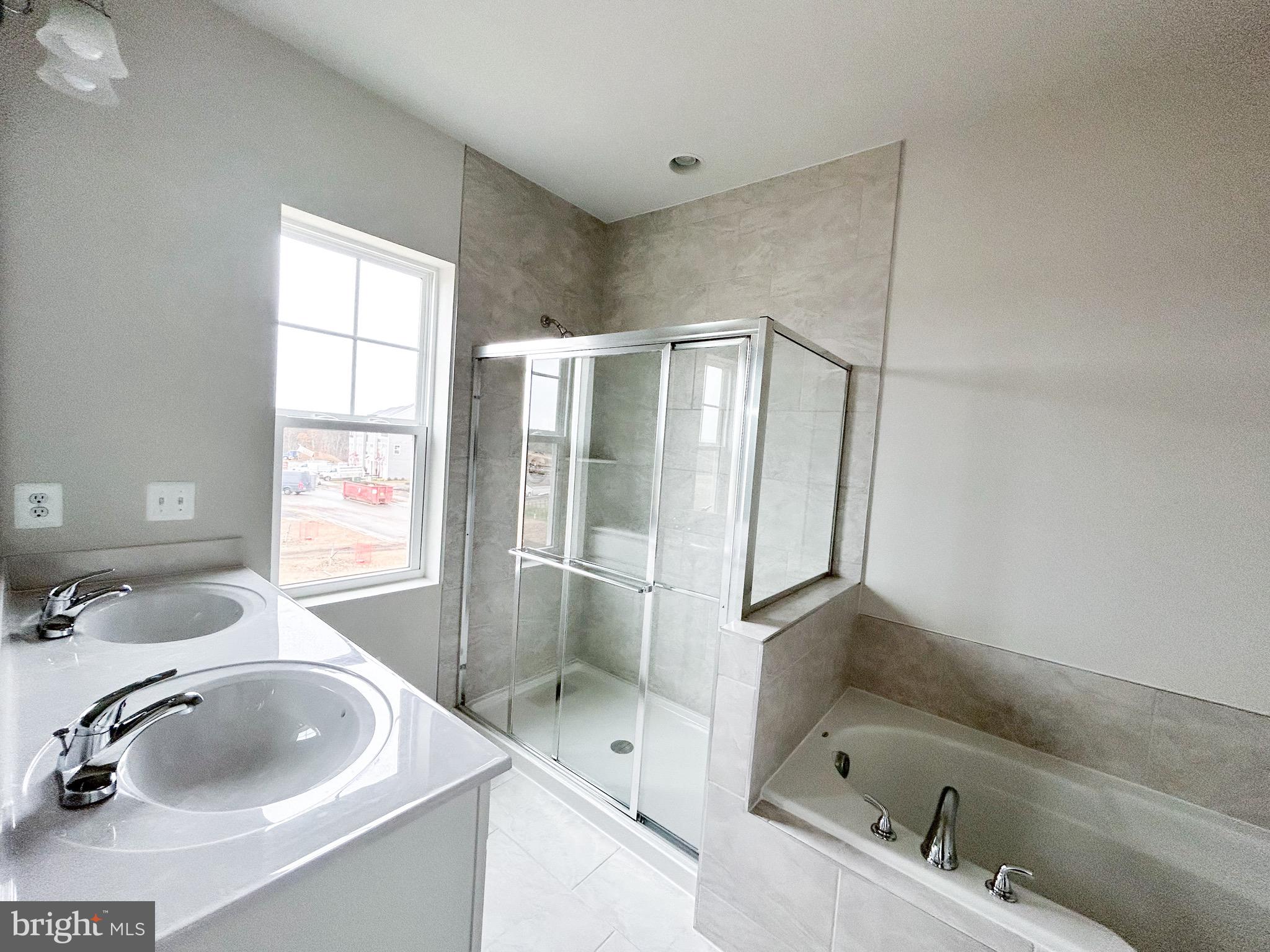 SNOWDEN BRIDGE - Residential