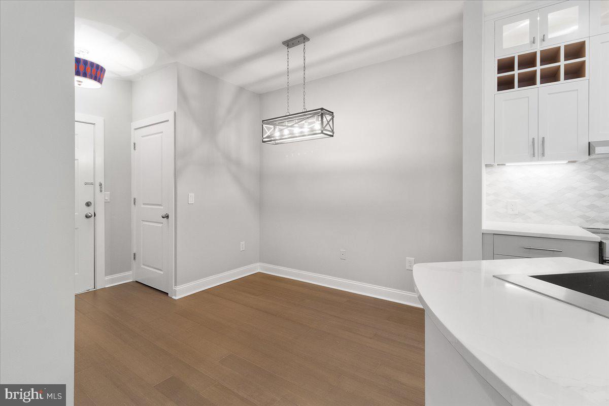 WALKER SQUARE CONDOS - Residential Lease