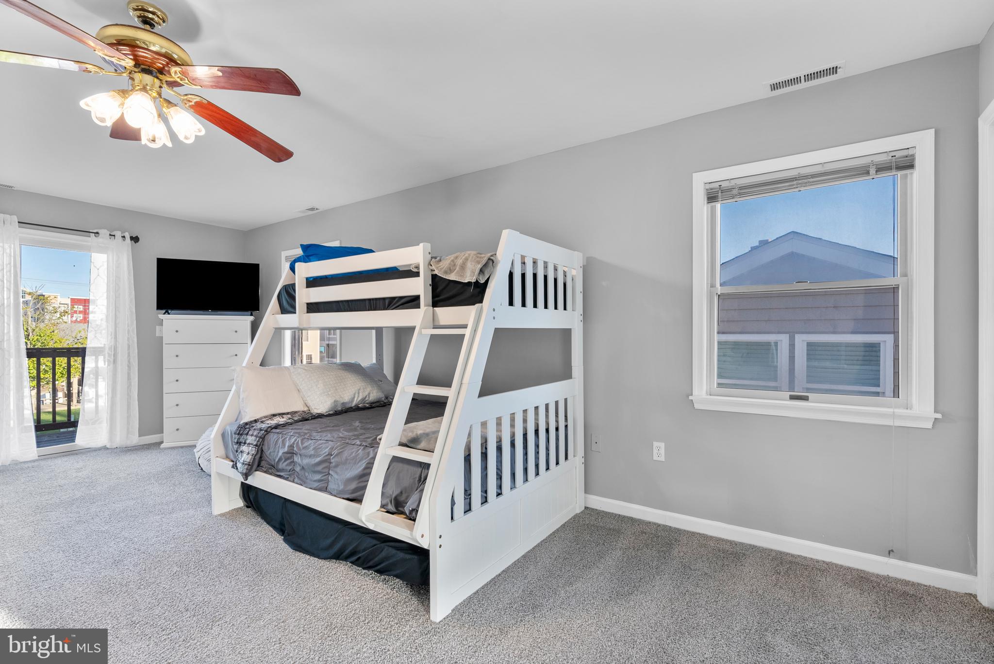 NEPTUNE DEVELOPMENT - Residential