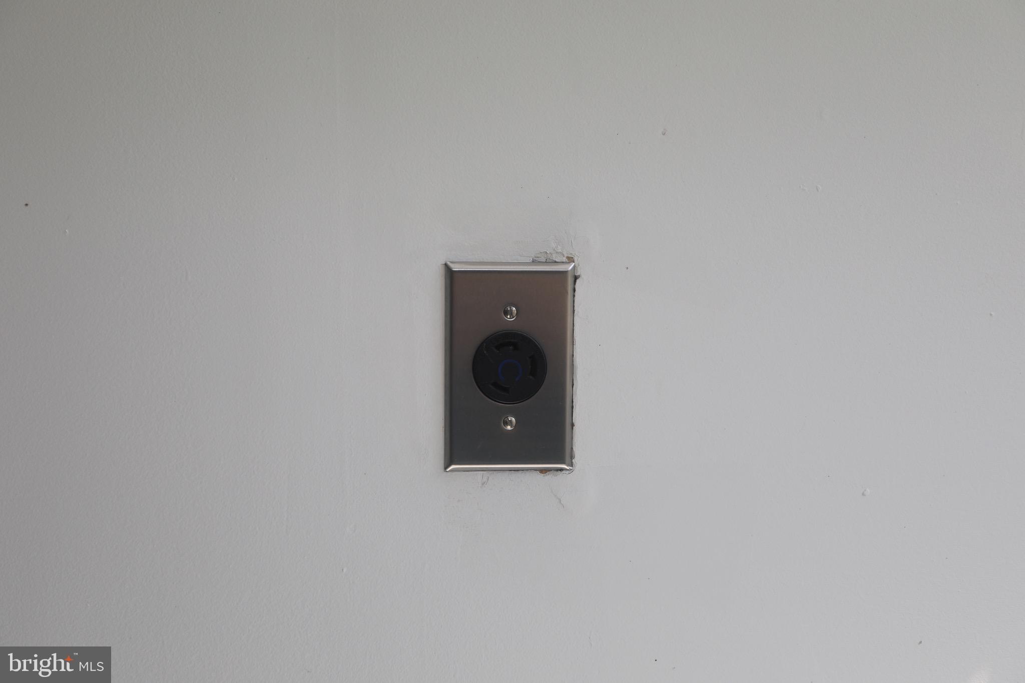 ANDORICK ACRES - Residential Lease