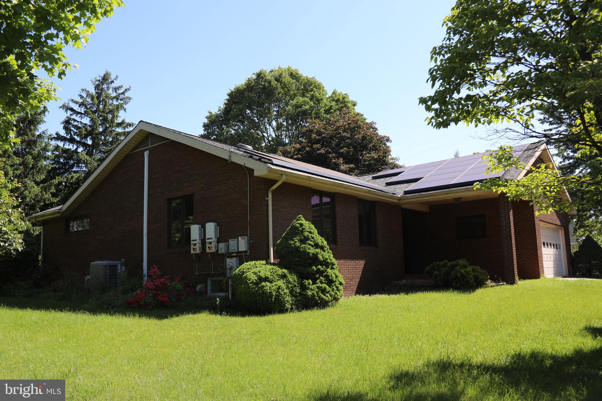 ANDORICK ACRES - Residential Lease