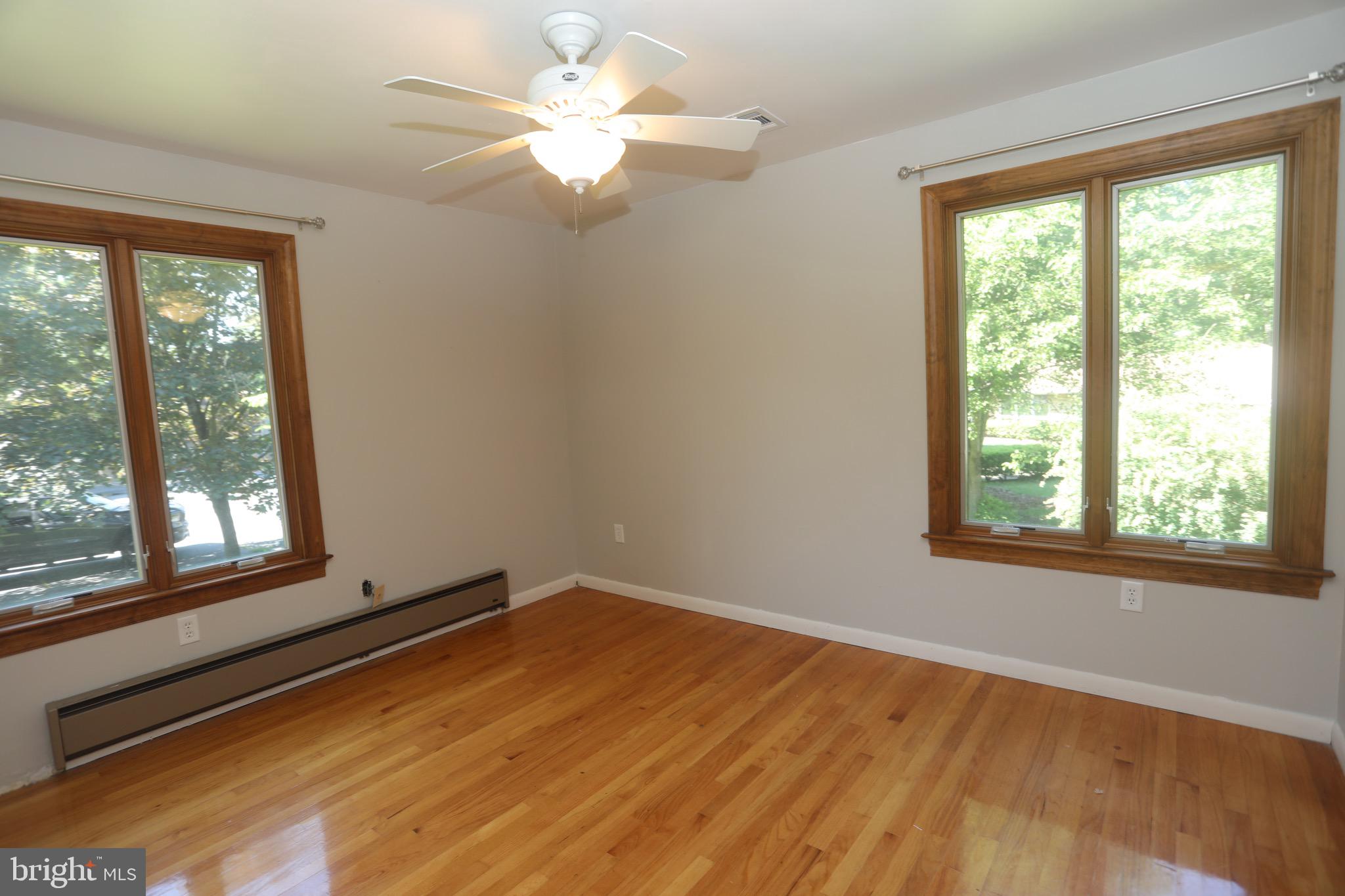 ANDORICK ACRES - Residential Lease