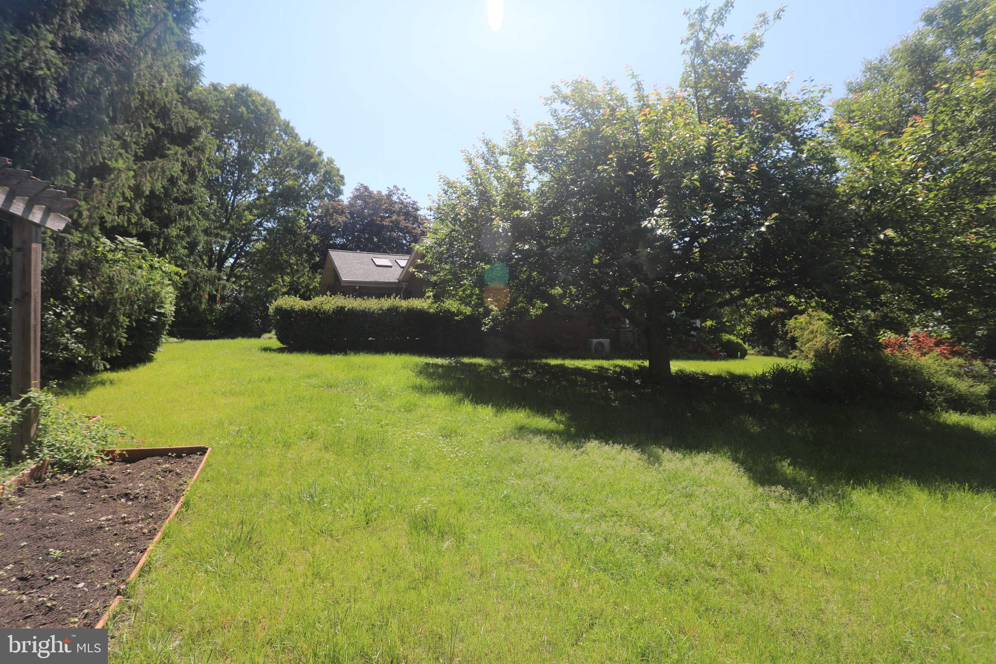 ANDORICK ACRES - Residential Lease