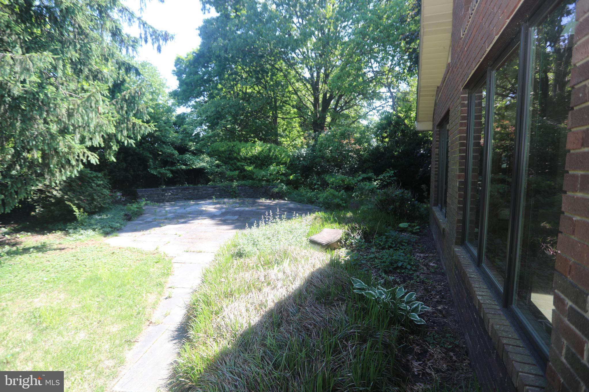 ANDORICK ACRES - Residential Lease