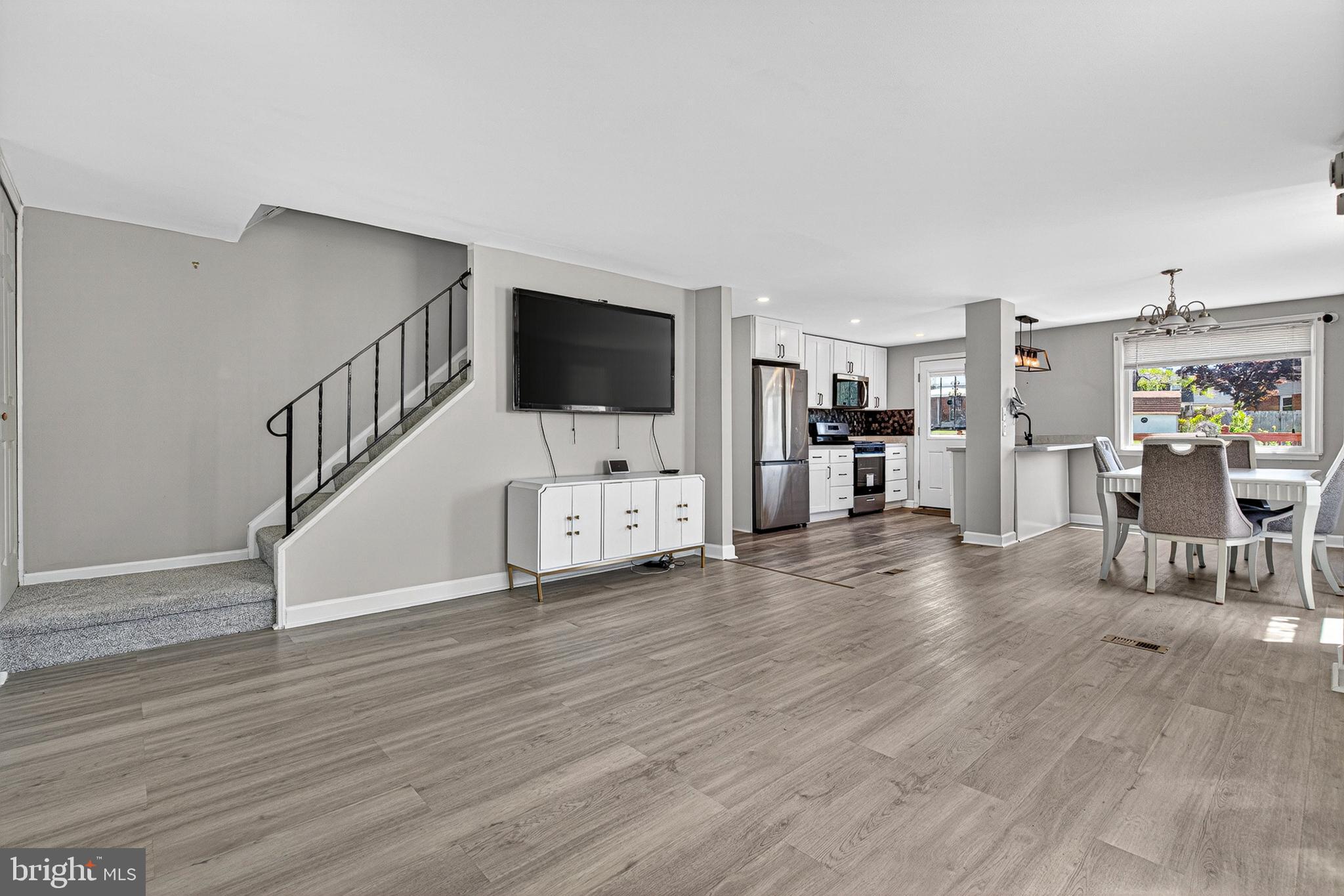 CEDONIA - Residential