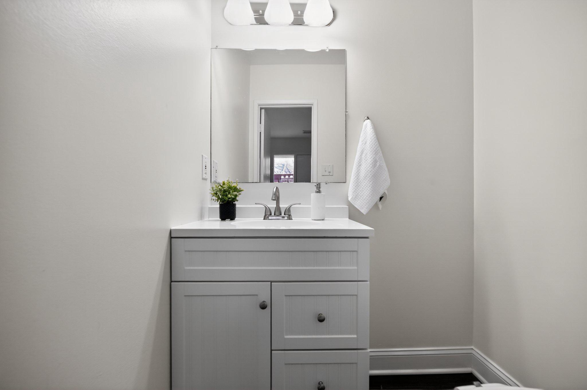 RESTON - Residential