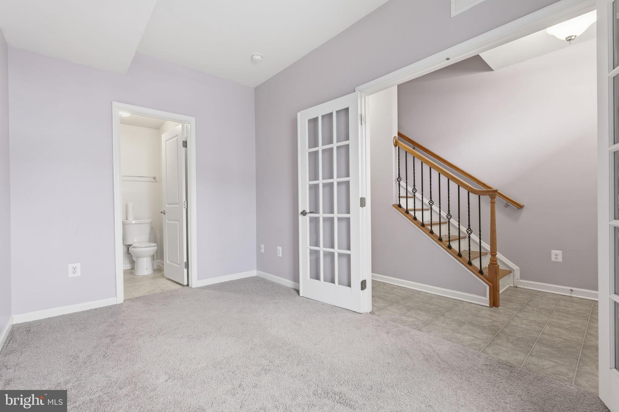 O'DONNELL SQUARE - Residential Lease