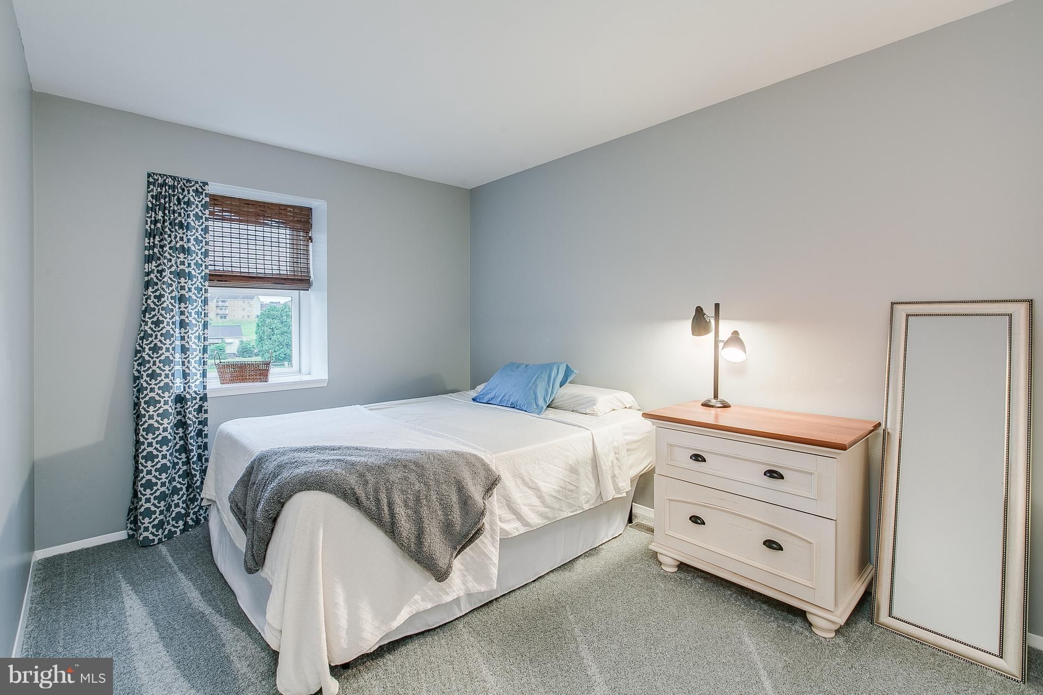 MIDDLEBROOKE - Residential