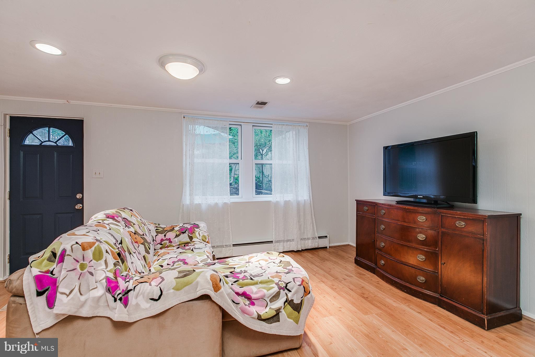 MIDDLEBROOKE - Residential