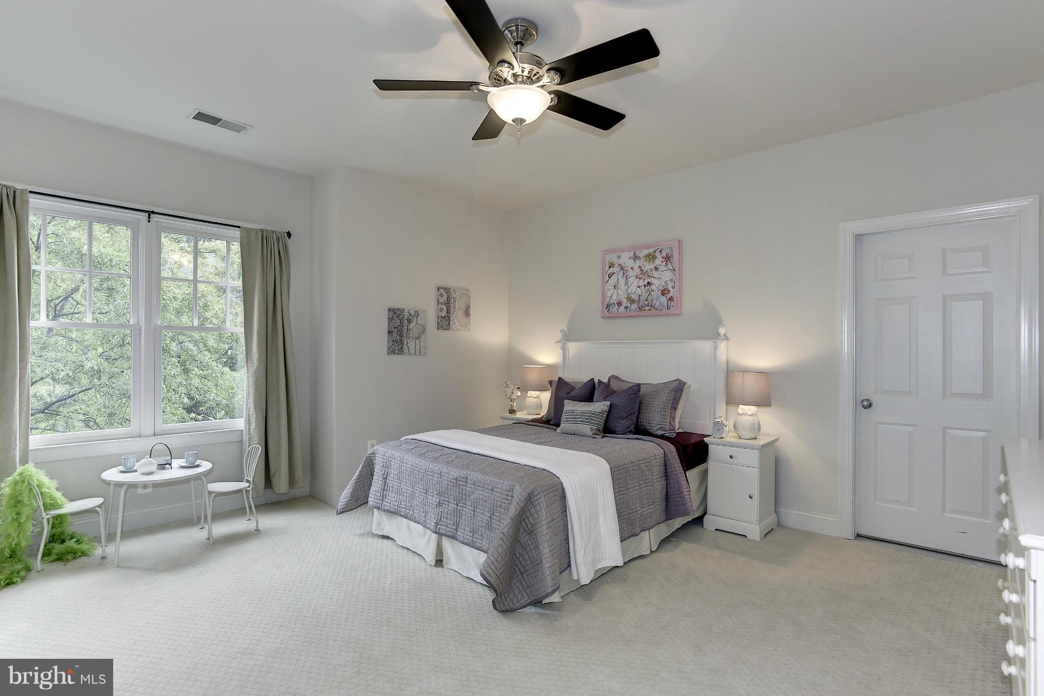 WOODMONT - Residential