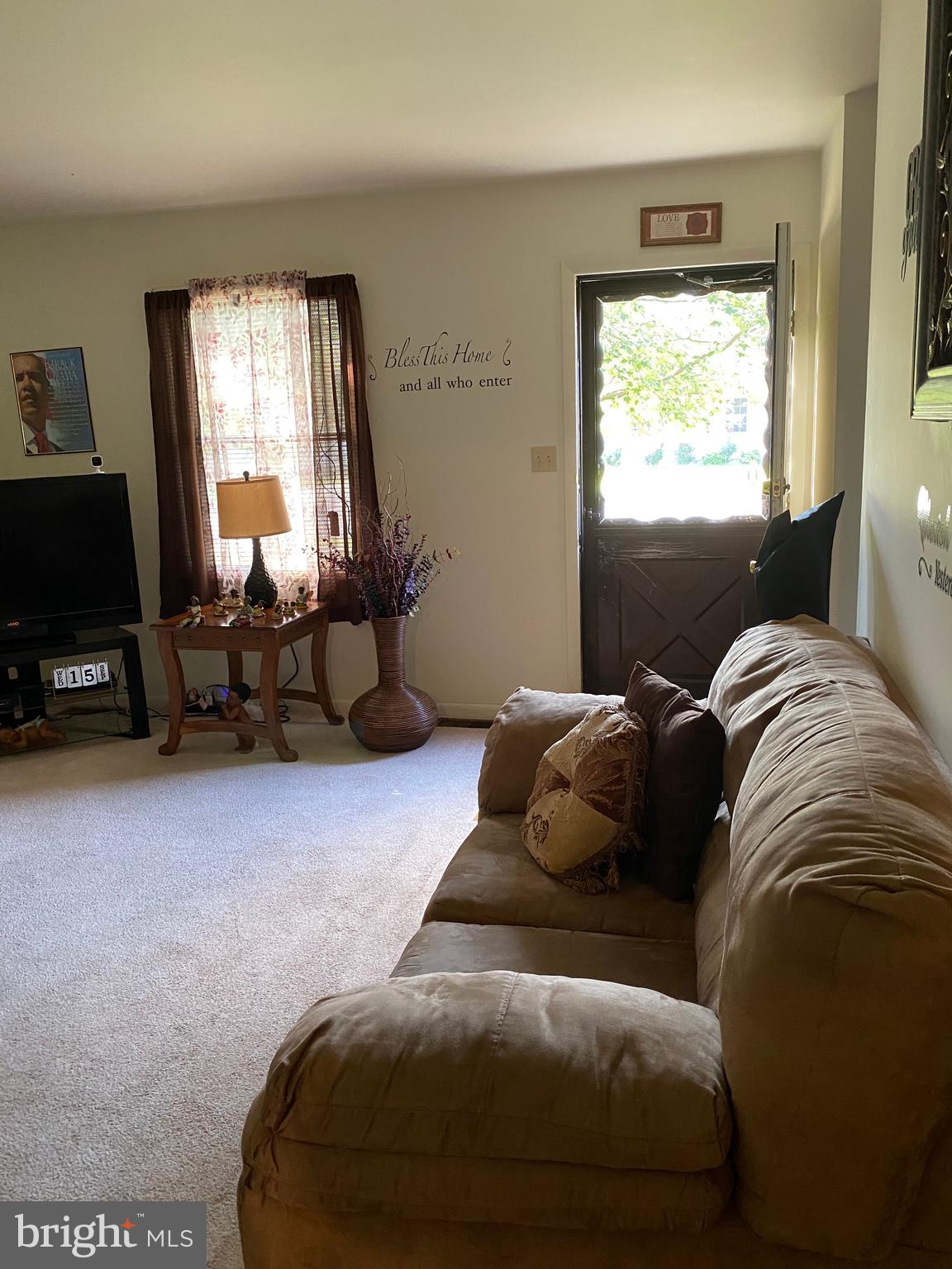 DENTON NARROWS - Residential