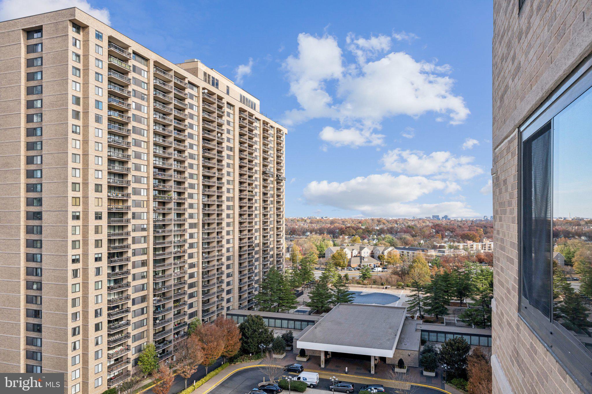 SKYLINE HOUSE - Residential Lease