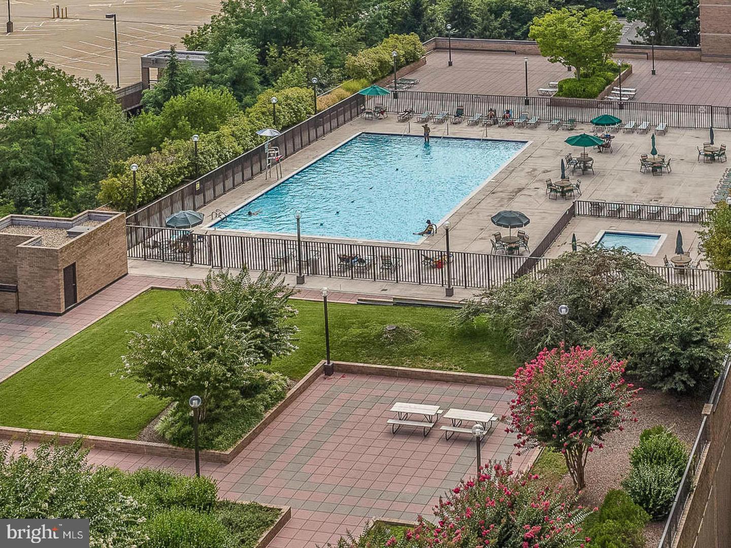 SKYLINE HOUSE - Residential Lease