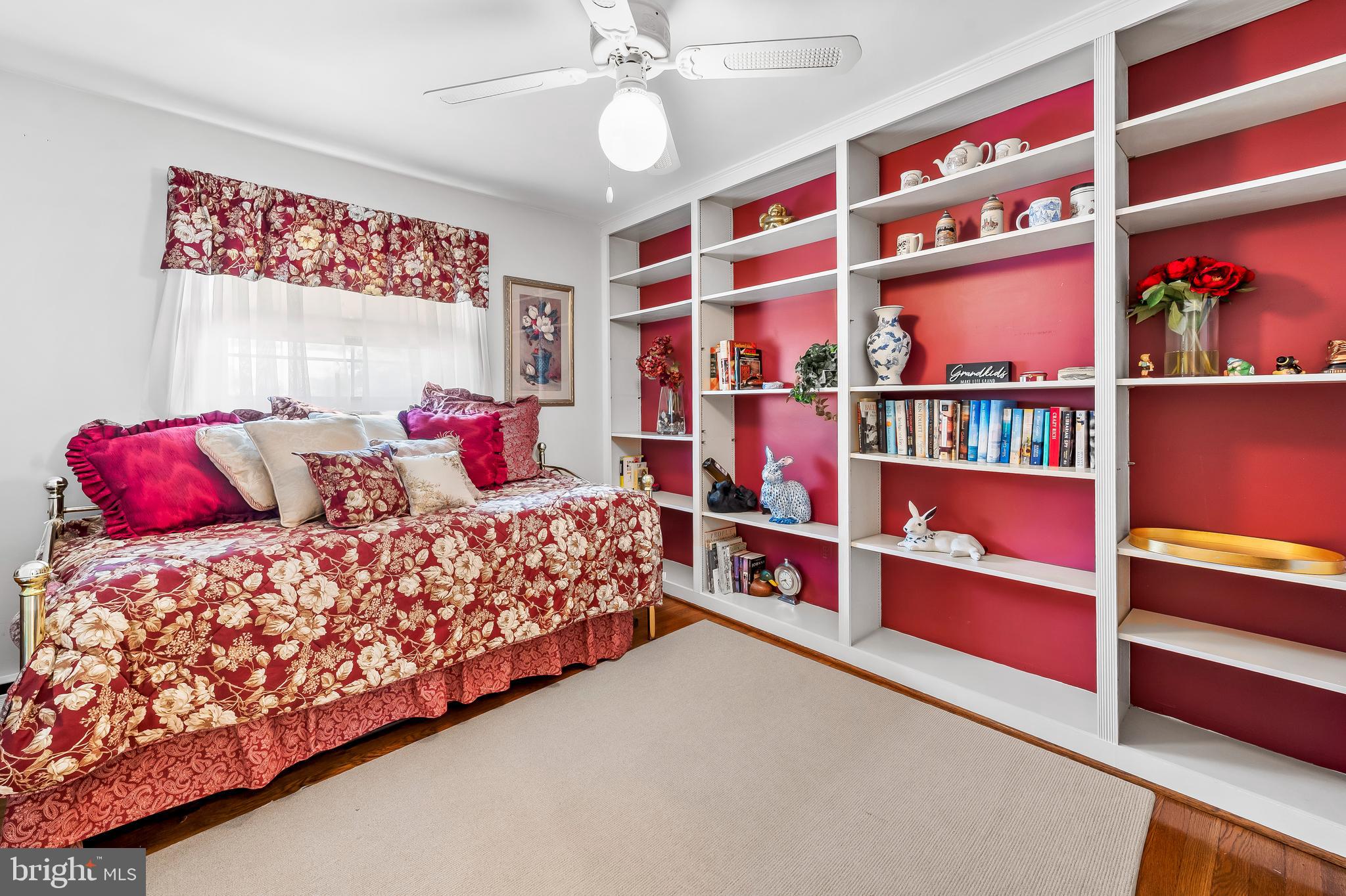 STONELEIGH - Residential