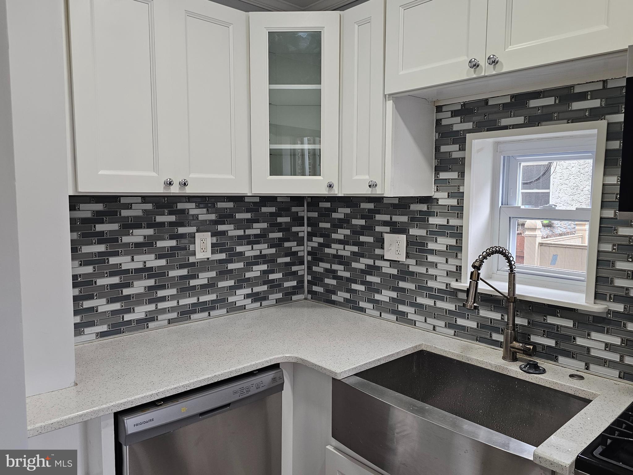 PHILADELPHIA (SOUTH) - Residential