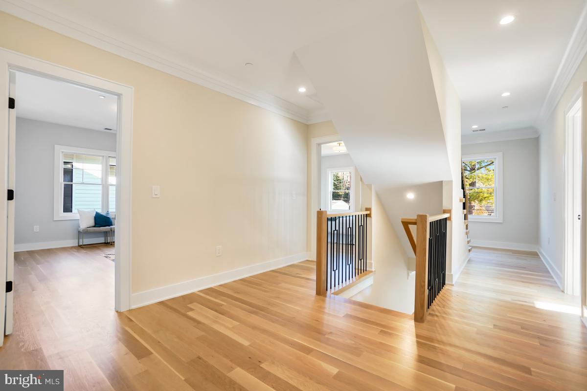 GEORGETOWN VILLAGE - Residential