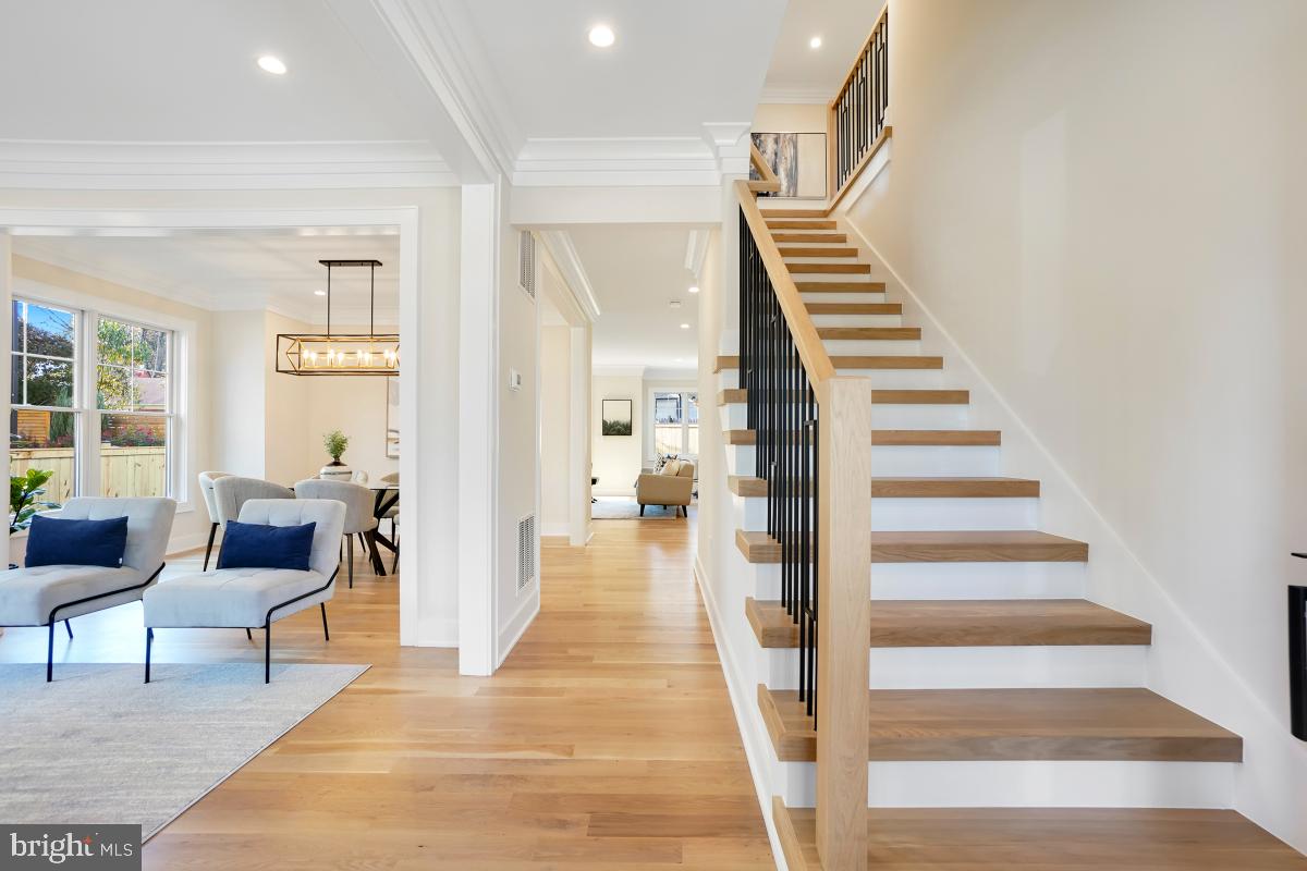 GEORGETOWN VILLAGE - Residential