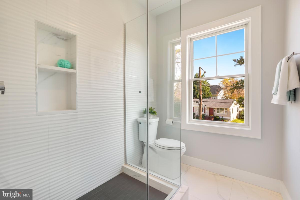 GEORGETOWN VILLAGE - Residential