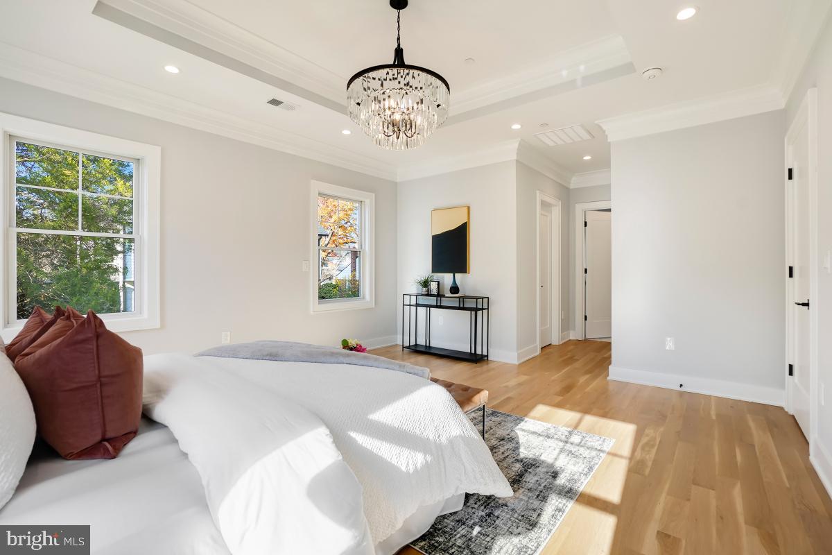 GEORGETOWN VILLAGE - Residential