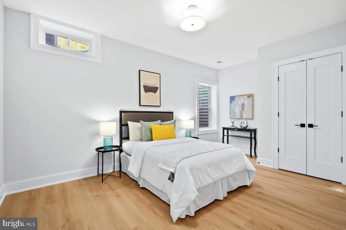 GEORGETOWN VILLAGE - Residential