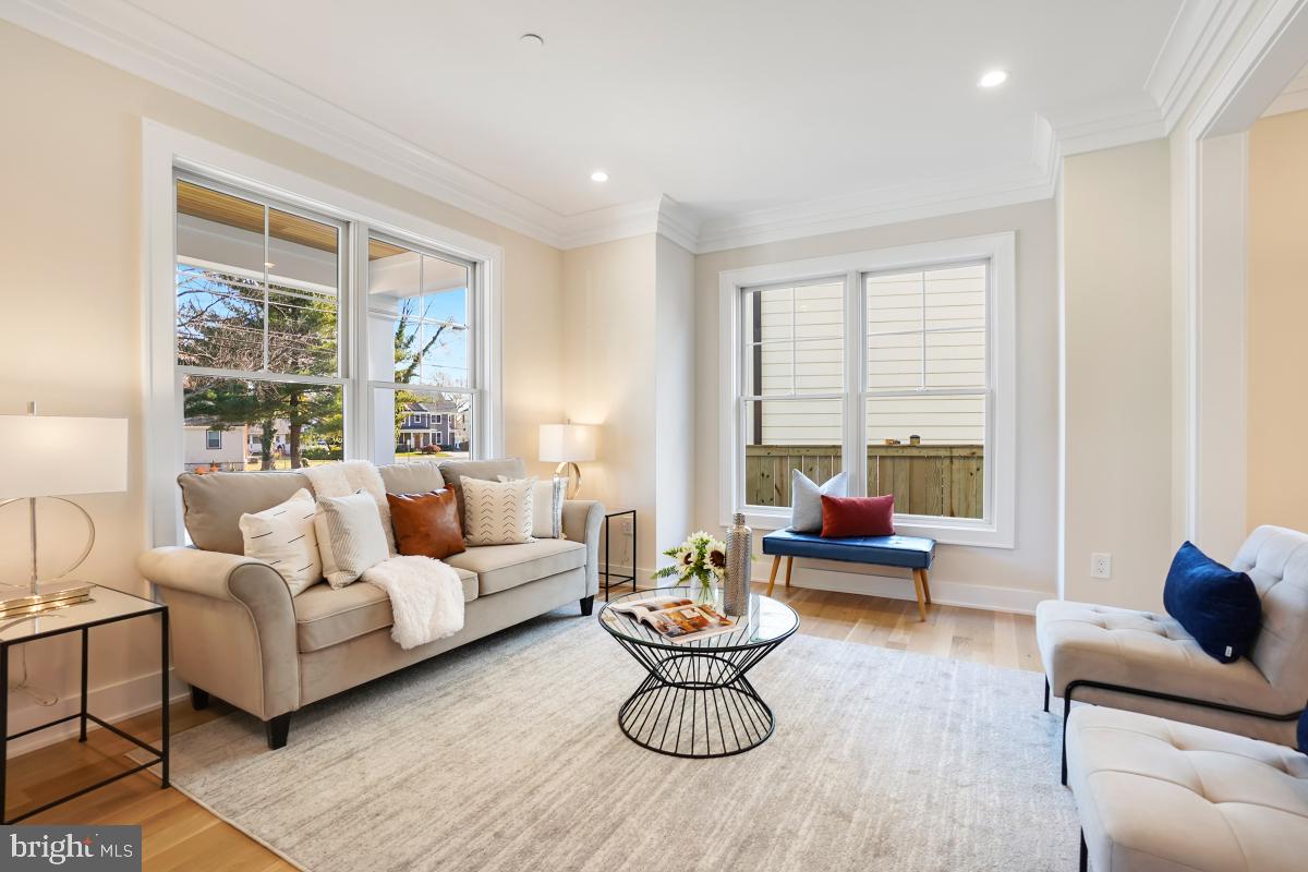 GEORGETOWN VILLAGE - Residential