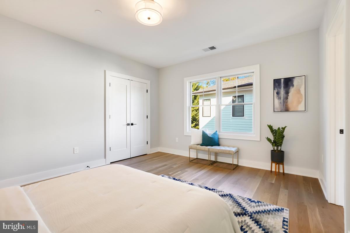 GEORGETOWN VILLAGE - Residential