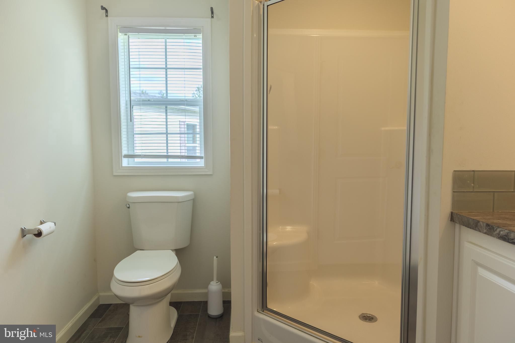 VILLAGE GREEN - Residential