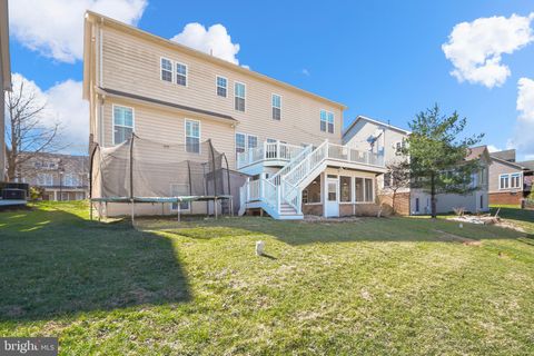 listing image 110