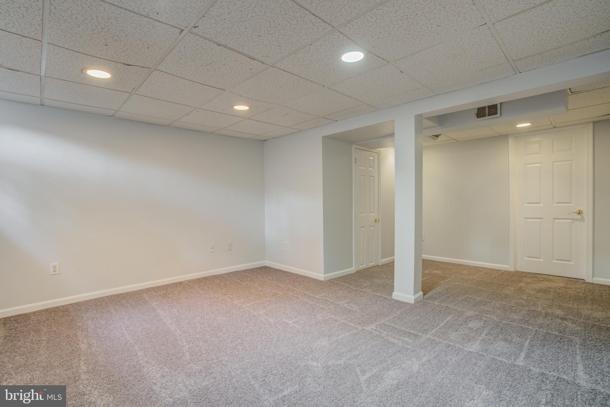 KNETTISHALL - Residential