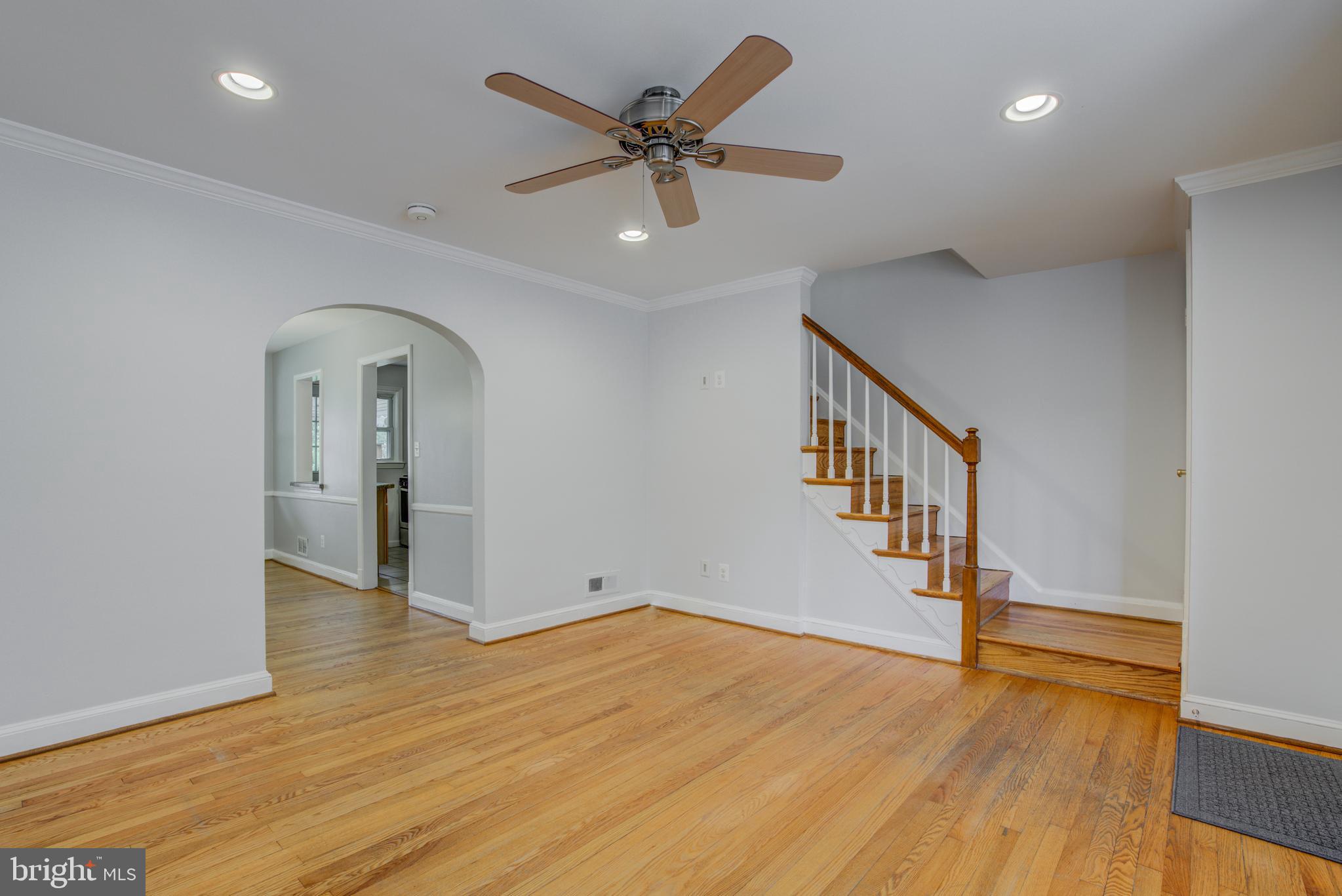 KNETTISHALL - Residential