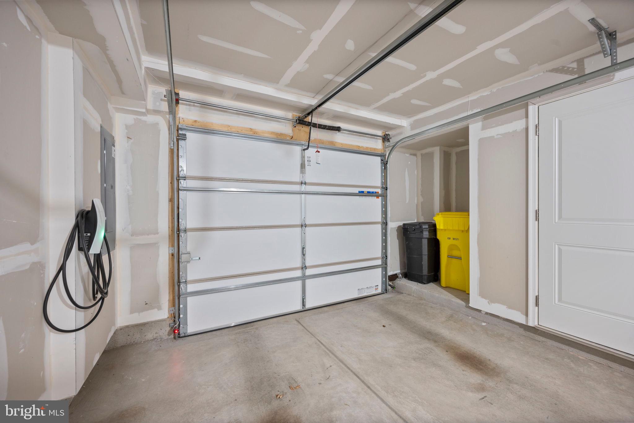 PARKSIDE PRESERVE - Residential