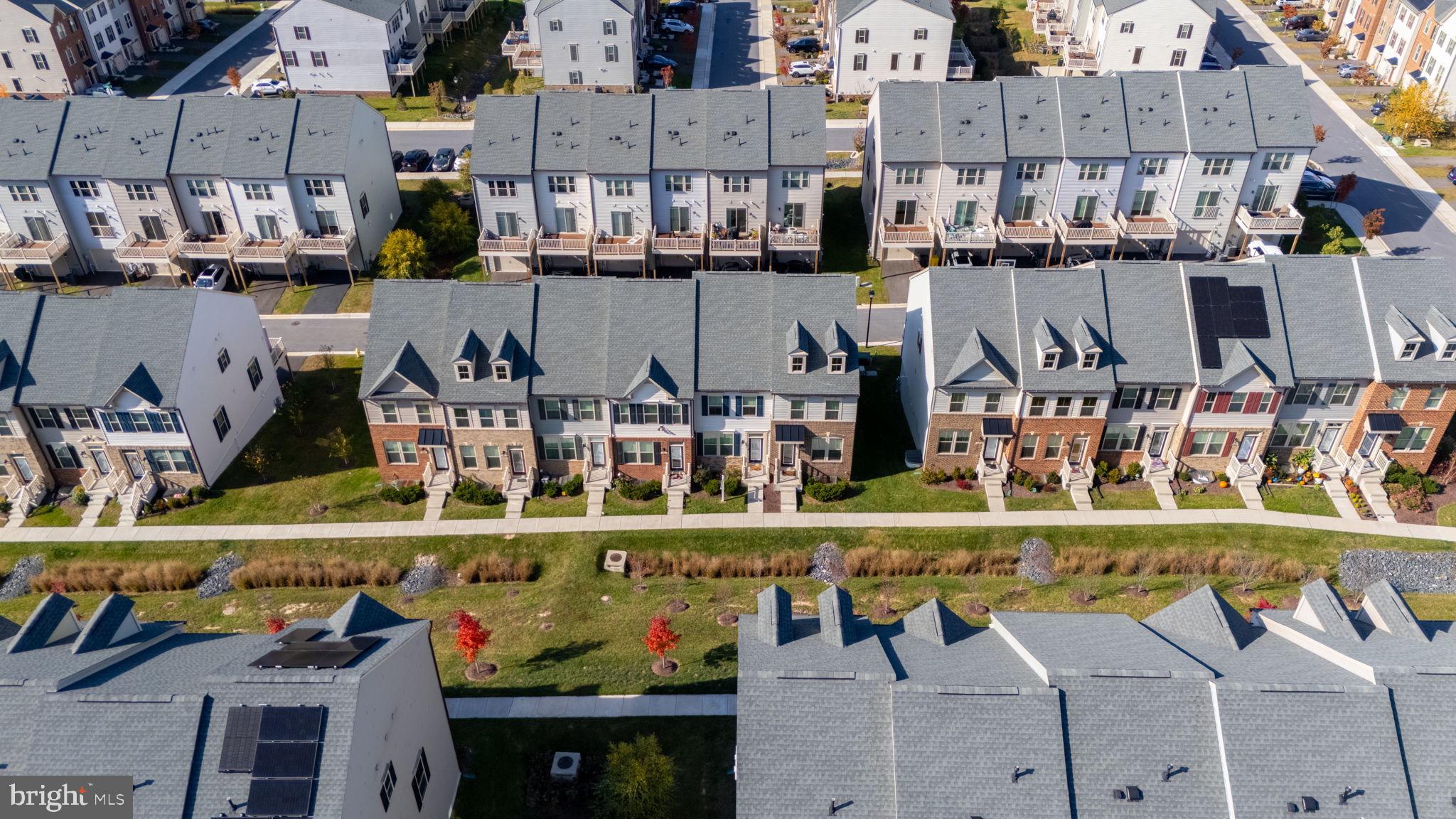 PARKSIDE PRESERVE - Residential