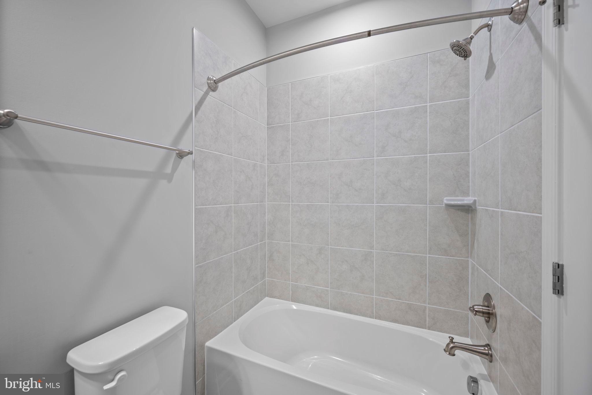 PARKSIDE PRESERVE - Residential