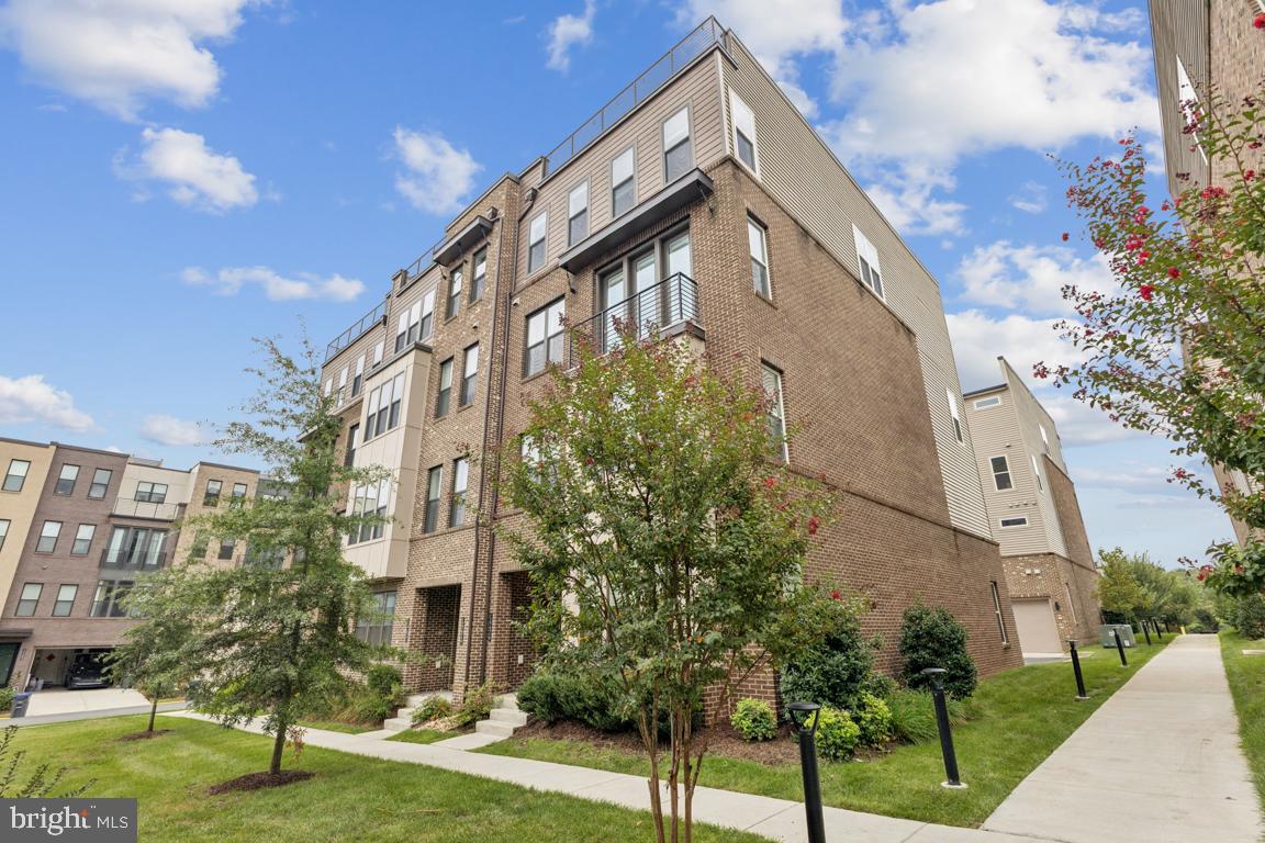 14426 BECKETT GLEN CIRCLE 906