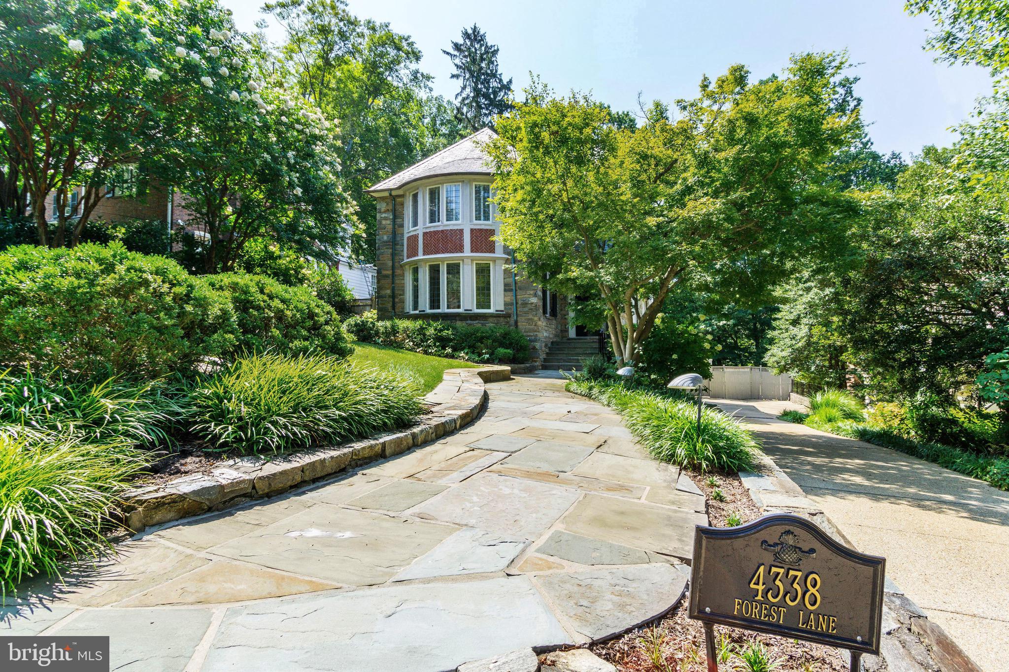 WESLEY HEIGHTS - Residential